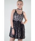 LMS-nackte Skater-Kleid mit schwarzem Netz-Blume-Overlay