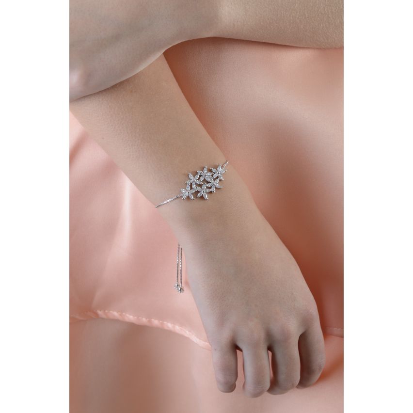 Lovemystyle Silver Bracelet With Diamante Floral Pendant