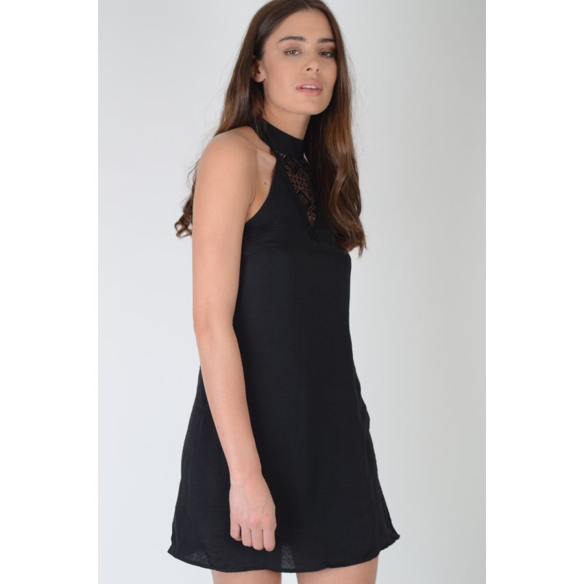 Lovemystyle Black robe a-line avec Racer Back et insertion de dentelle