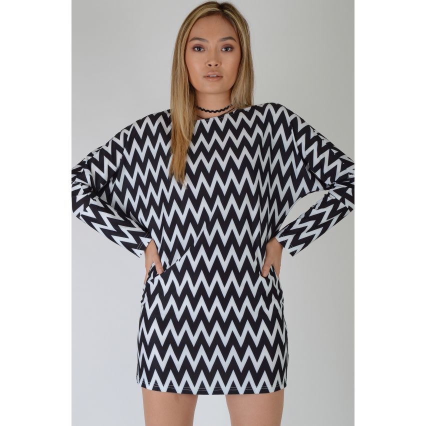 Black and best sale white chevron dress