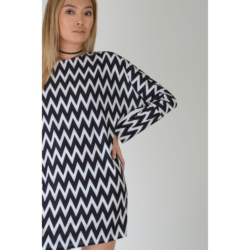 Lovemystyle Black And White Chevron Dress With Batwing Sleeves - SAMPLE