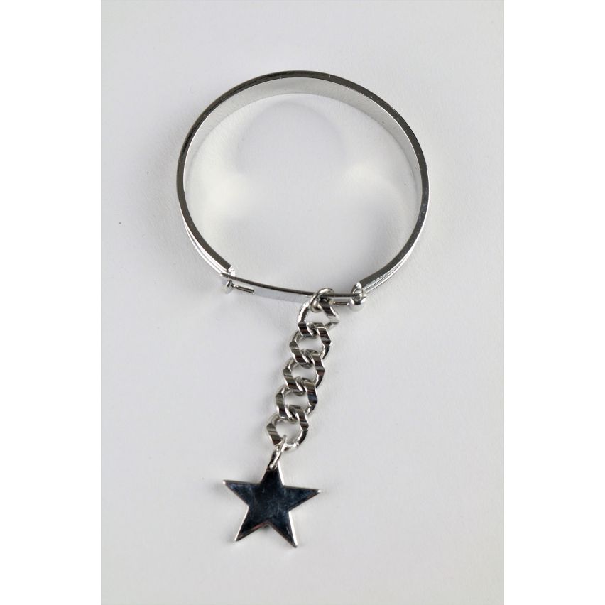 Lovemystyle Chunky Silver Bangle With Dangling Star Pendant - SAMPLE