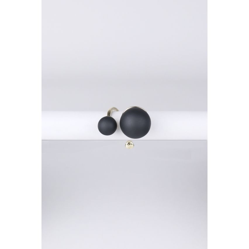 Lovemystyle Gold Wrap rond avec deux perles noires