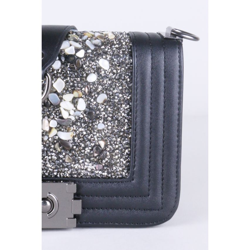LMS schwarze Handtasche mit steinernen Verzierungen