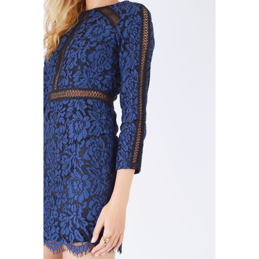 Goldie London schwarz figurbetontes Kleid mit dunkelblauen Spitzen-Overlay