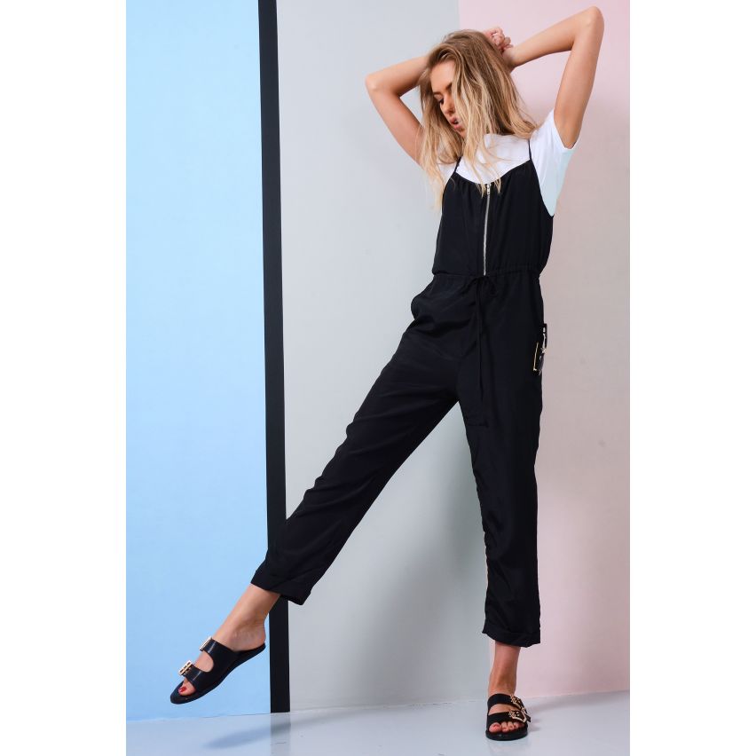 Lovemystyle schwarze Jumpsuit mit Gold Zip-Details