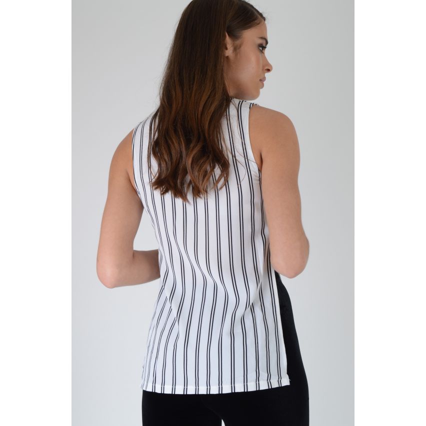 Lola kan witte Top met zwarte strepen, Open zijden & Zip detaillering