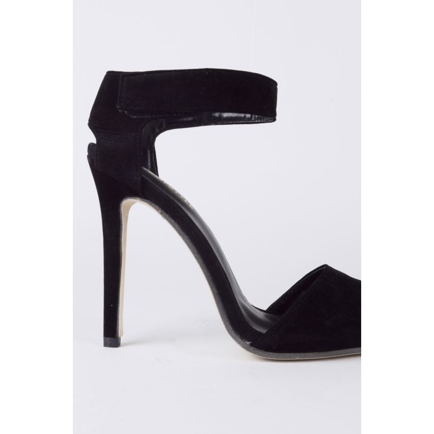 Lovemystyle samt wies Heels In schwarz