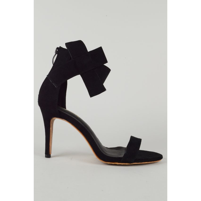 Lovemystyle Black Ribbon Heel Sandalen