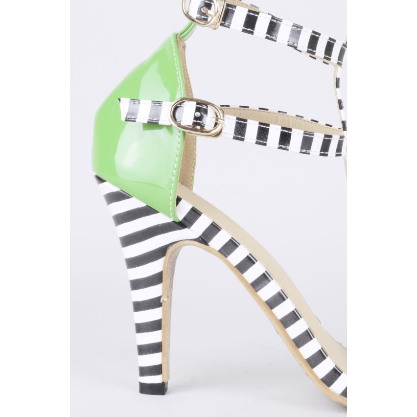 Lovemystyle schwarzen und weißen Streifen im Käfig Sandalen mit grünen Ferse