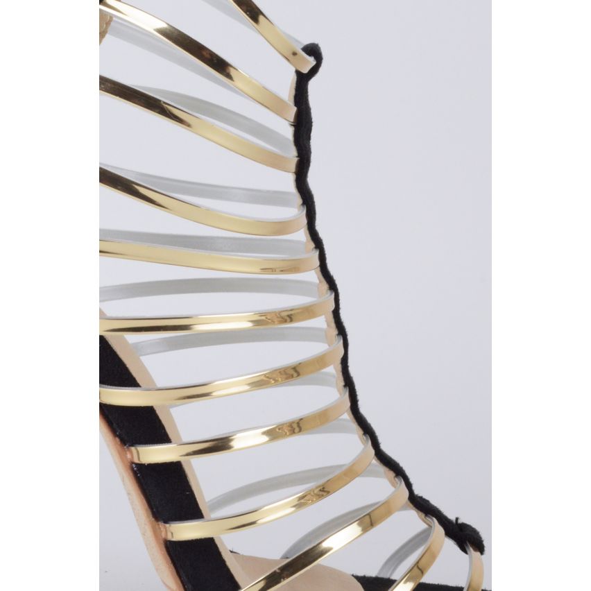 High Heels Lovemystyle schwarz mit goldenen Riemen