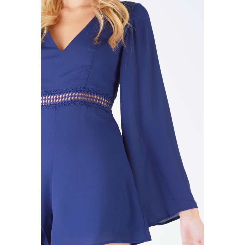 WYLDR Navy Blue v-neck Playsuit mit Taille häkeln