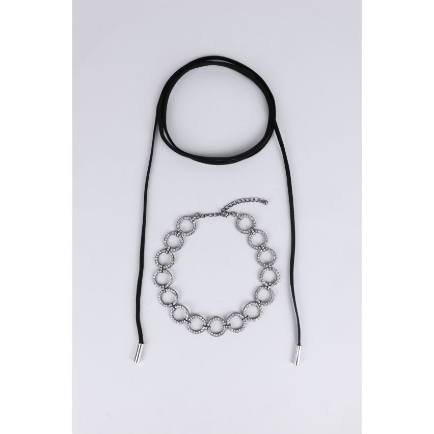 Lovemystyle dick Choker mit Tripple Kette Verschluss In schwarz