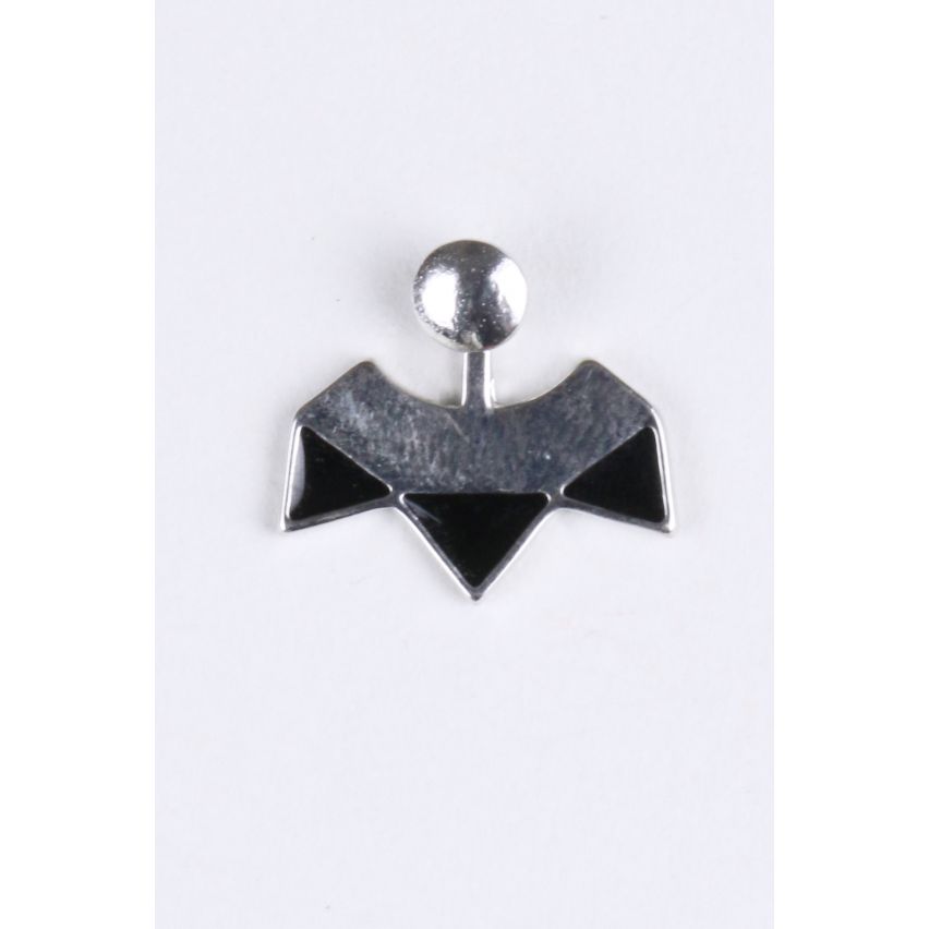Lovemystyle Silver Stud Oorbellen met zwarte driehoek terug
