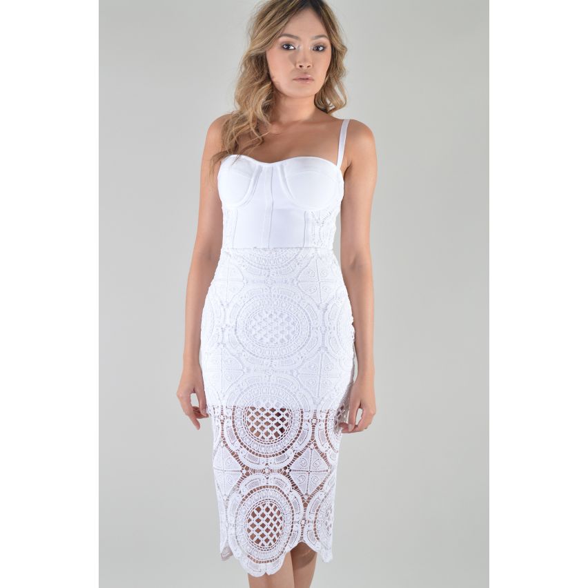 Lovemystyle vitt Bandage klänning med virkad kjol Overlay - prov