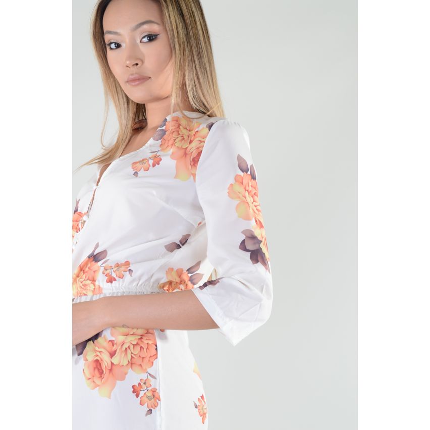 Lovemystyle White Floral Playsuit mit Knopfleiste