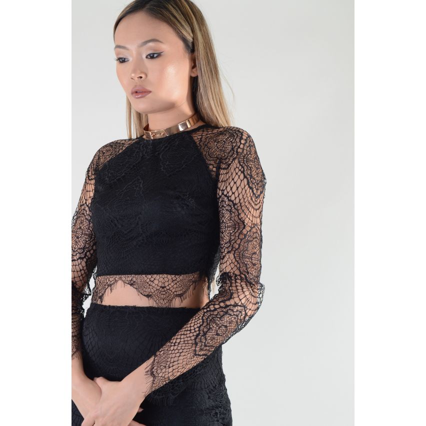 Lovemystyle encaje negro Co-Ord con cultivo y falda Midi - muestra