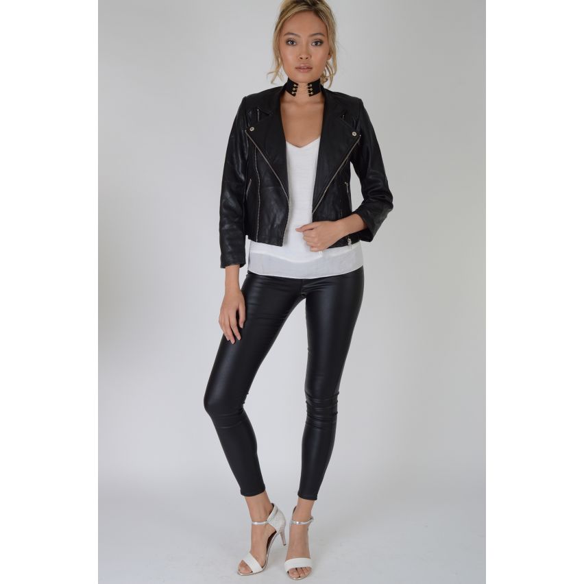 Chaqueta de motorista de cuero del Faux de Lovemystyle negro con cremalleras oro - muestra