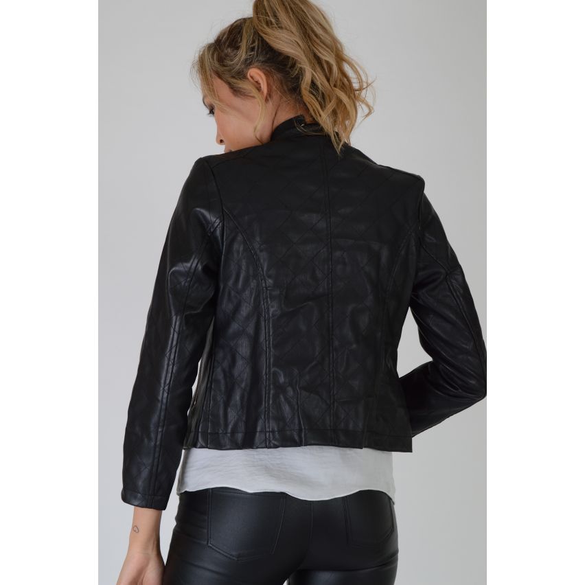 Chaqueta de motorista de cuero del Faux de Lovemystyle negro con cremalleras oro - muestra