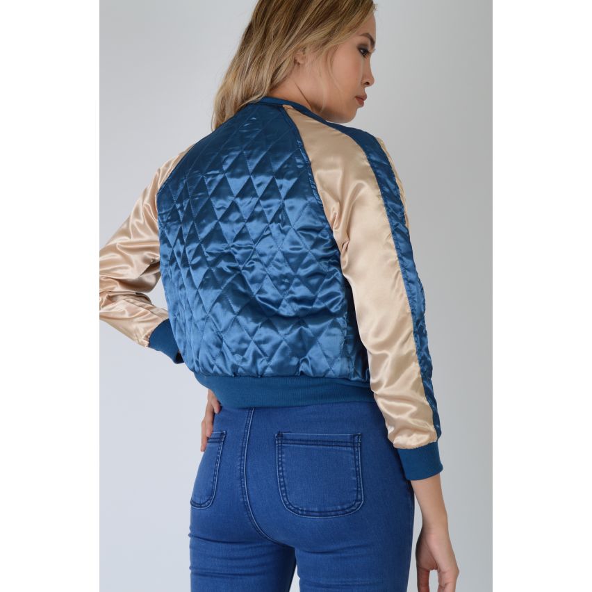 Lovemystyle blu trapuntato Bomber in raso con maniche rosa
