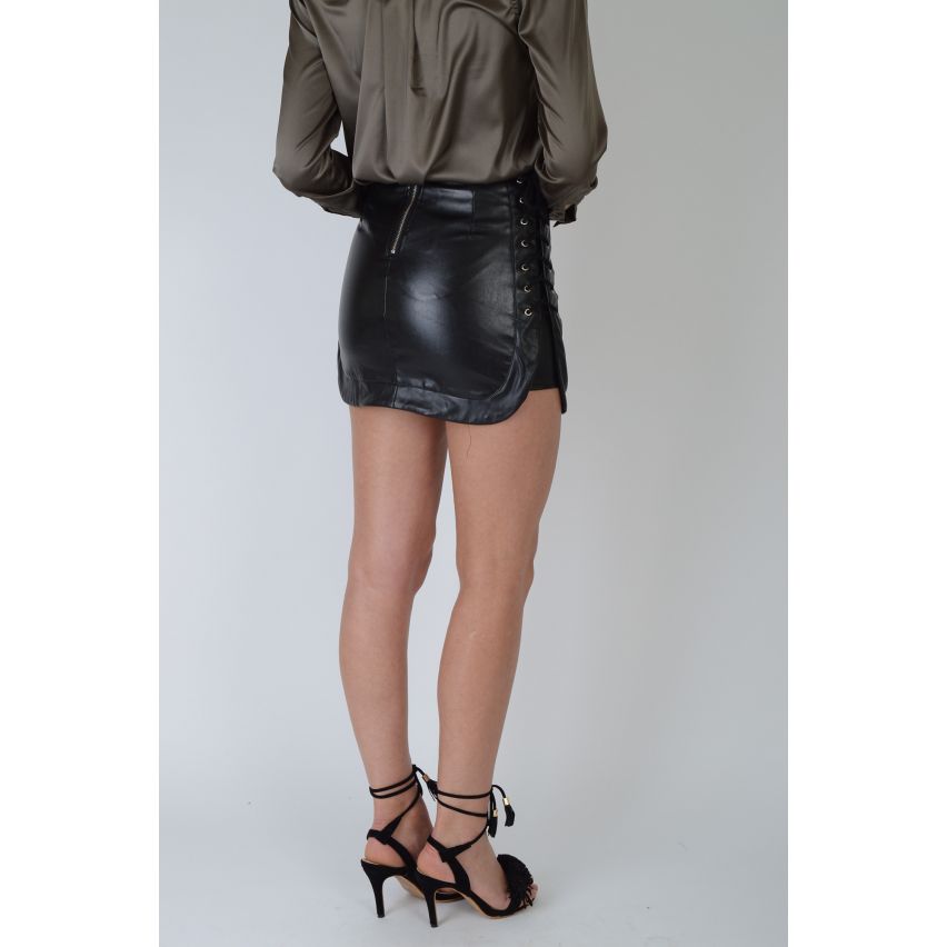 Lovemystyle Khaki Satin Bluse mit Spitze vorne