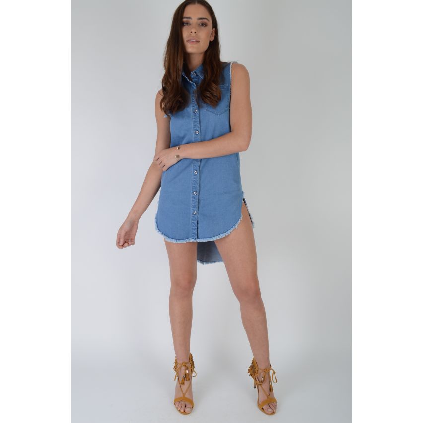 Lovemystyle Denim knop omhoog jurk met Fray Dip Hem