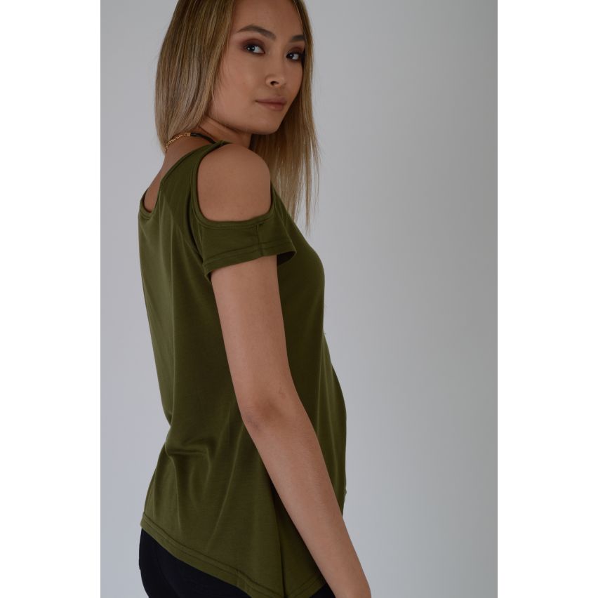 Lovemystyle kalte Schulter entspannt T-Shirt mit Dip Saum In Khaki