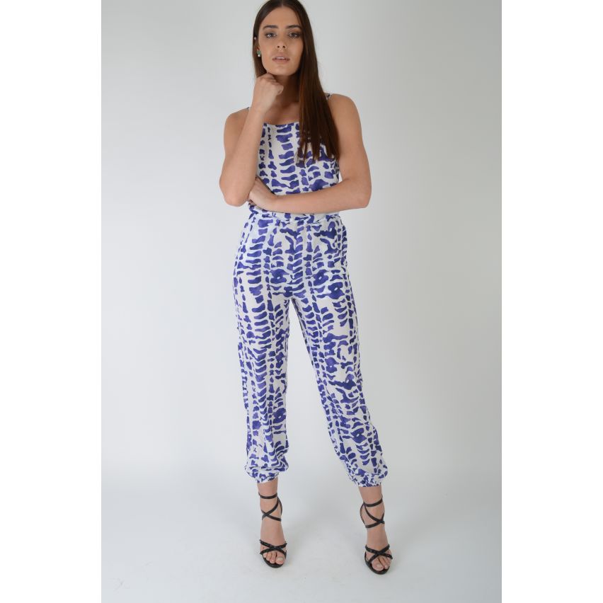 Lovemystyle bleu et blanc imprimé Adria détendu Fit Jumpsuit