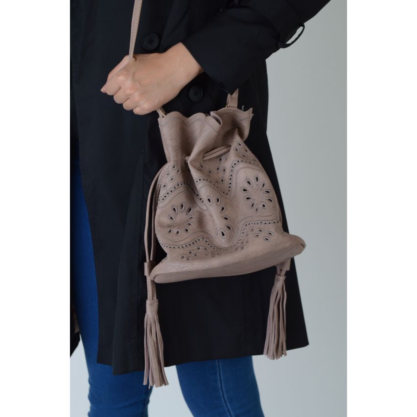 LMS brun épaule sac de Style seau avec détail de coupe Laser