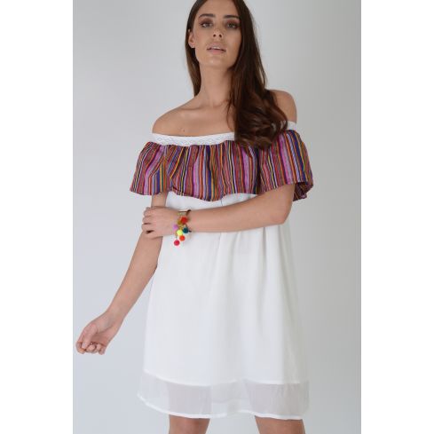 LMS Off Shoulder vit dubbla lager klänningen med Stripe volang