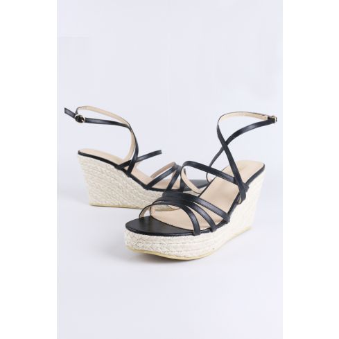 LMS Black Strappy Sandals coincés avec des semelles de corde en détail