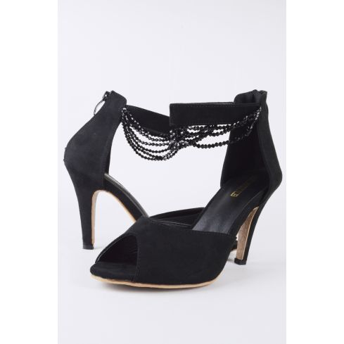 Lovemystyle Peep Toe Heels mit Perlen Kette In schwarz