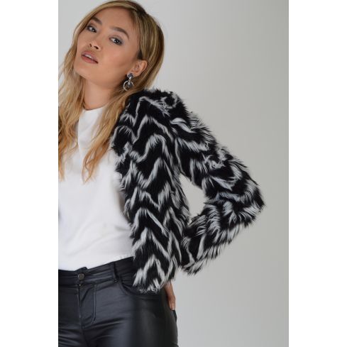 Lovemystyle Faux Black And White Zigzag Fur jacket